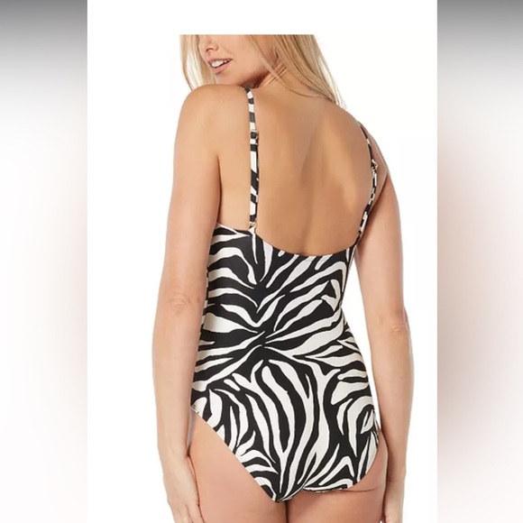 Vince  Camuto Animal Print swimsuit - Picture 2 of 8